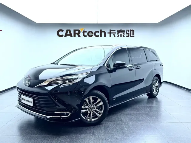 Фотография автомобиля — Toyota Sienna