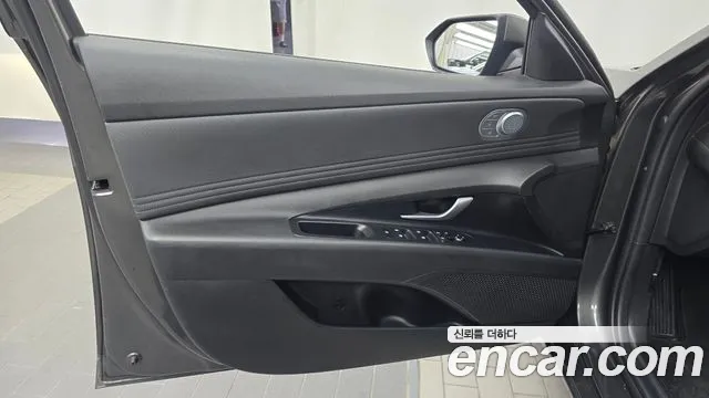 Hyundai Avante CN7 — Фото автомобиля 13