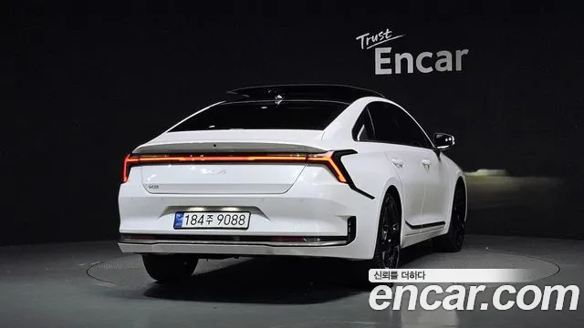 Kia K8 The New K8 2.5 Бензин 2WD — Фото автомобиля 2