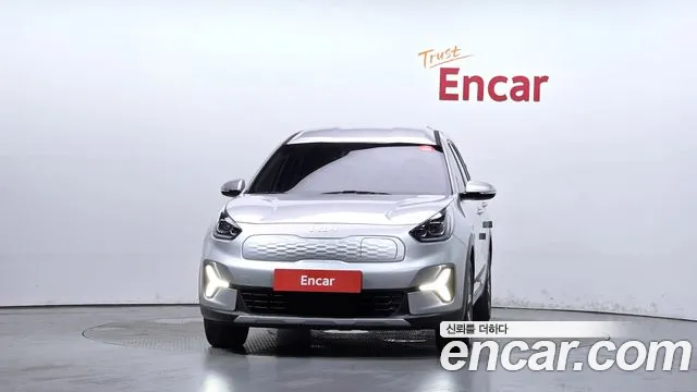 Kia Niro Niro Plus Air — Фото автомобиля 3