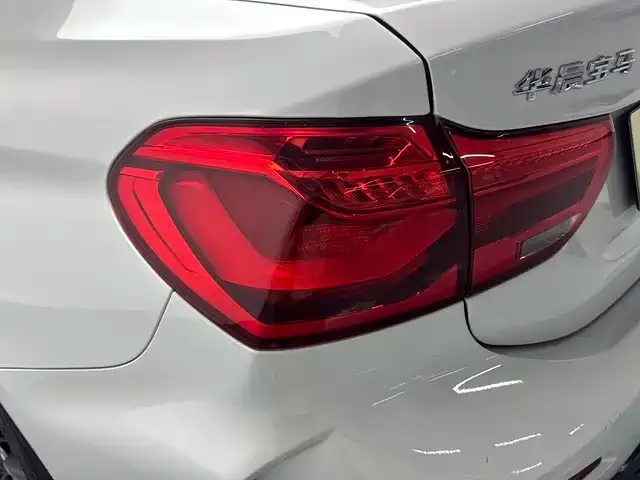 BMW 1 Series — Фото автомобиля 17