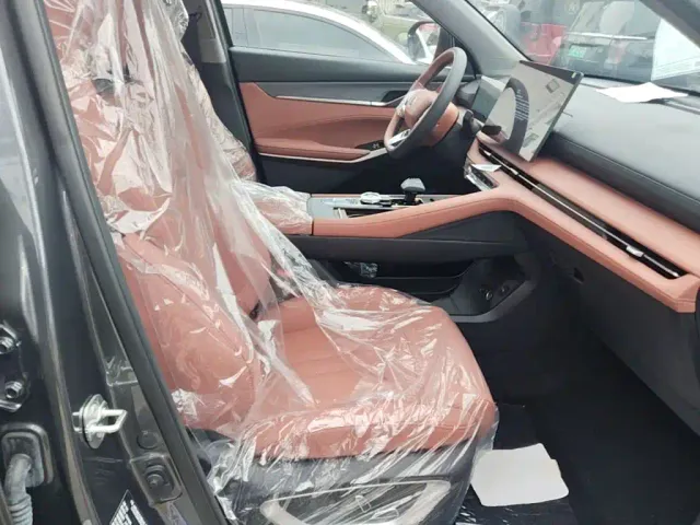 Changan CS75 Plus — Фото автомобиля 24