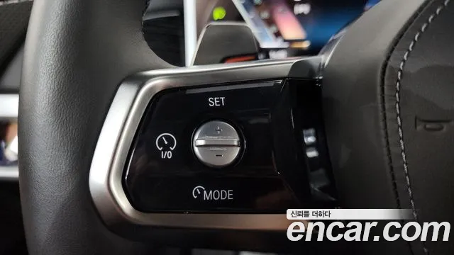 BMW 7-Series — Фото автомобиля 14