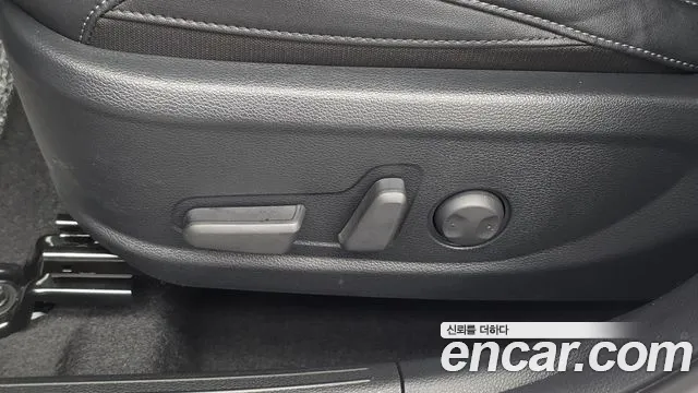 Kia Seltos — Фото автомобиля 29