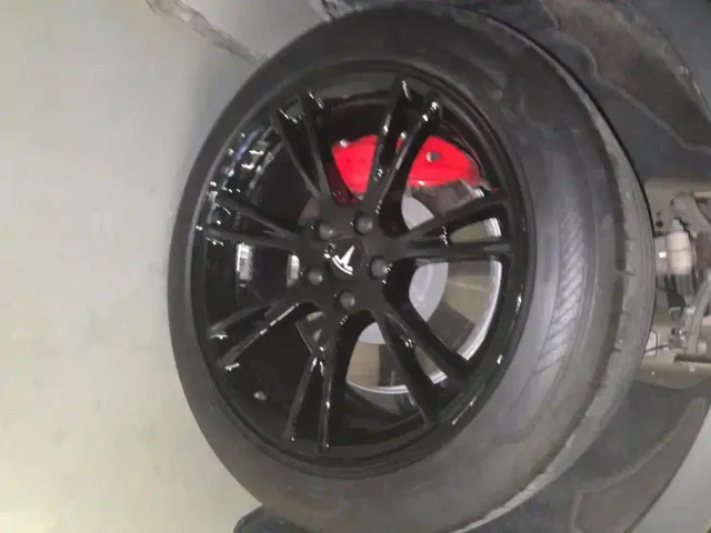 Tesla Model Y — Фото автомобиля 6