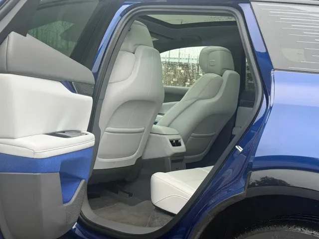 Cadillac Optiq — Фото автомобиля 8