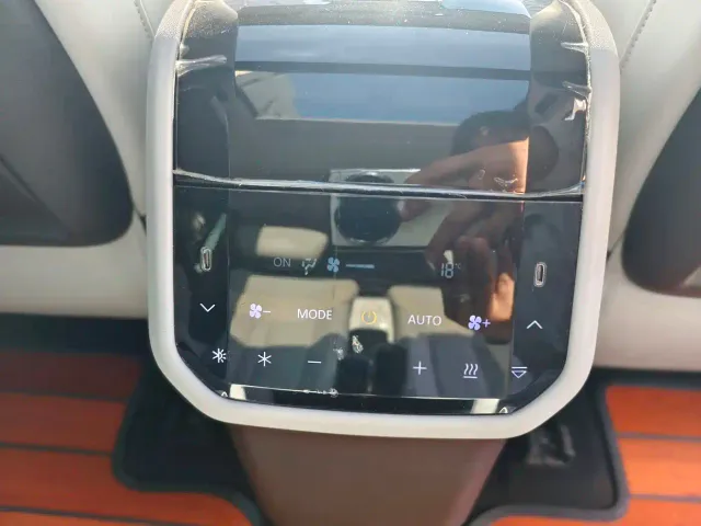 Maxus Dajia 7 — Фото автомобиля 27