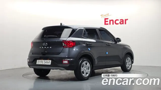 Hyundai Venue Venue 1.6 Smart — Фото автомобиля 2