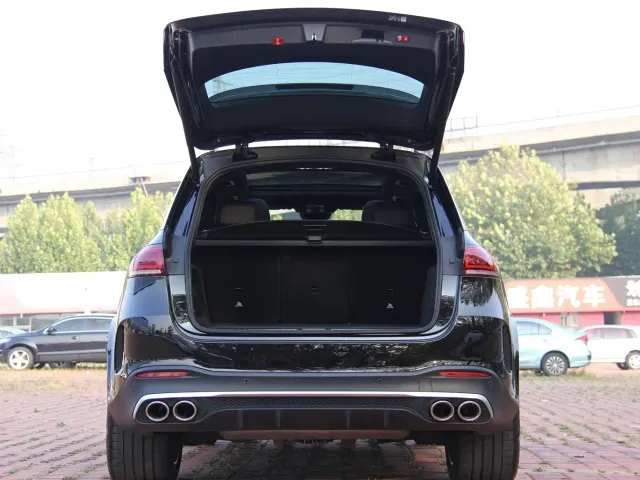 Mercedes-Benz GLE-Class AMG — Фото автомобиля 9