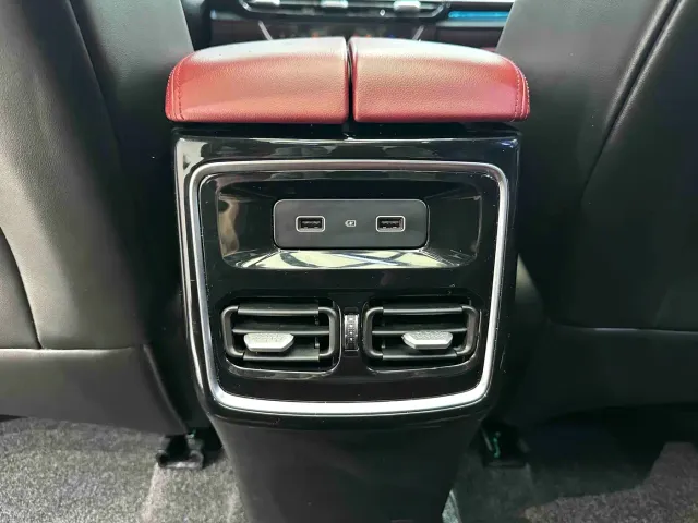 Jetour X70 Plus — Фото автомобиля 14