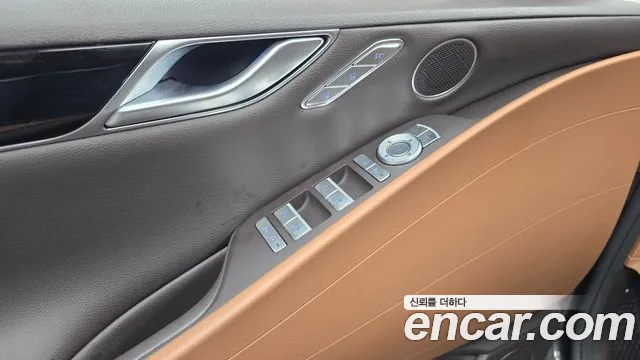 Genesis G80 Бензин 2.5 турбо AWD — Фото автомобиля 28
