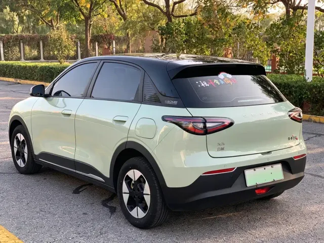 Geely Starry Wish — Фото автомобиля 10