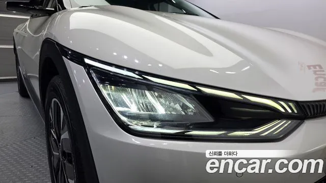 Kia EV6 — Фото автомобиля 7