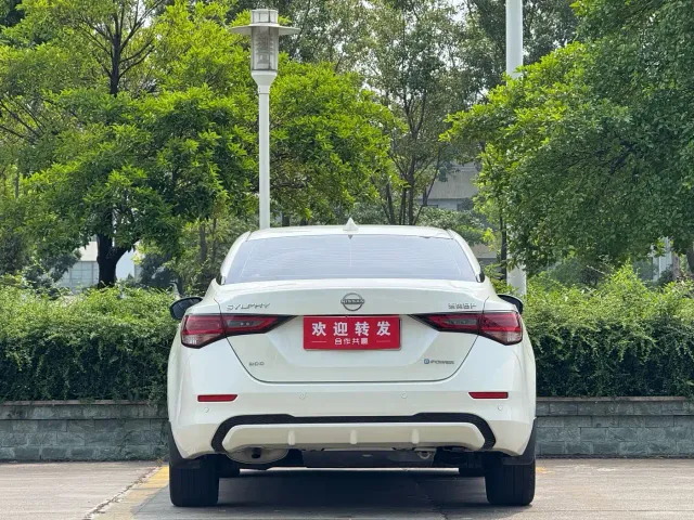 Nissan Sylphy — Фото автомобиля 5