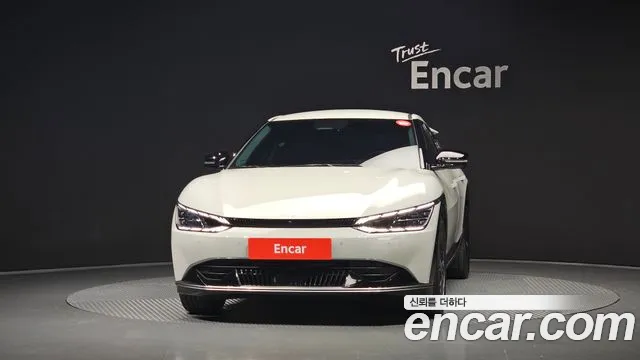 Kia EV6 Long Range — Фото автомобиля 3