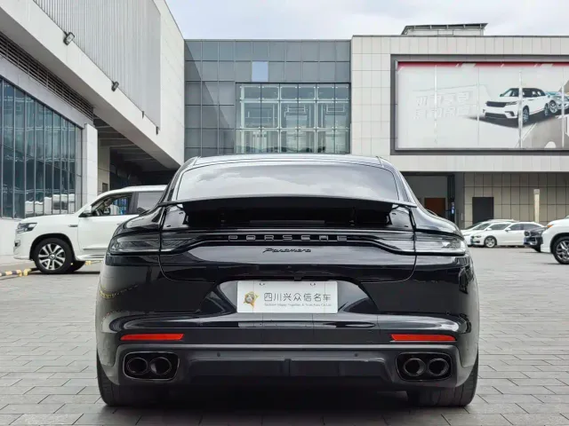 Porsche Panamera — Фото автомобиля 6