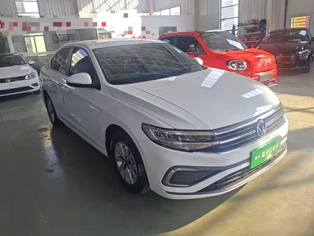 Volkswagen Bora — Фото автомобиля 3