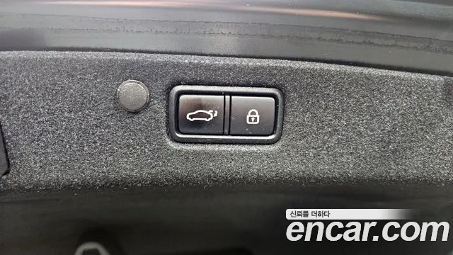 Hyundai Grandeur — Фото автомобиля 28