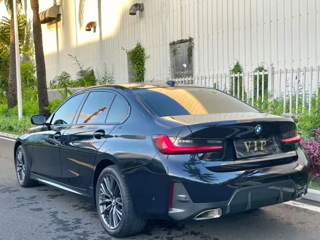 BMW 3 Series — Фото автомобиля 7