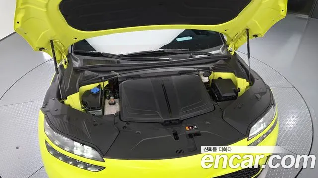 Genesis GV60 — Фото автомобиля 4