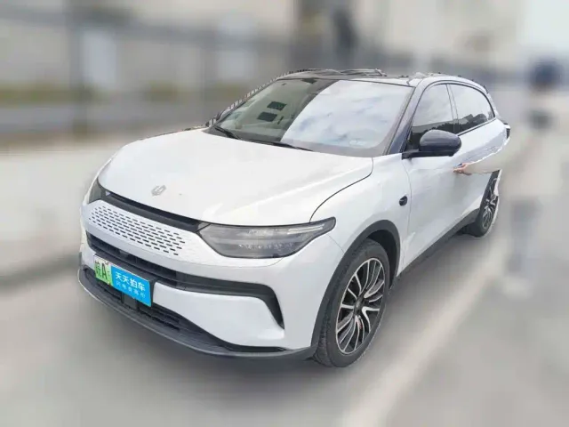 Фотография автомобиля — Leapmotor C11