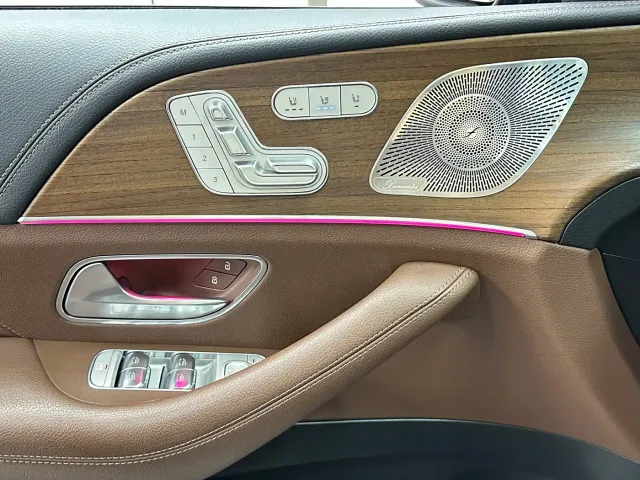 Mercedes-Benz GLS-Class — Фото автомобиля 26