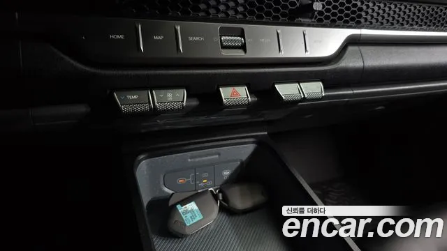 Kia Tasman Tasman 2.5T Бензин 4WD — Фото автомобиля 27