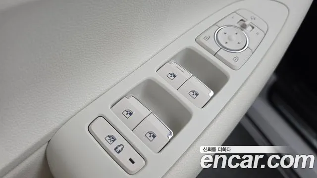 Hyundai Grandeur Grandeur (New) — Фото автомобиля 29