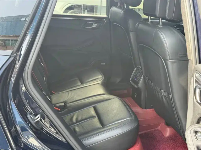 Porsche Macan — Фото автомобиля 14