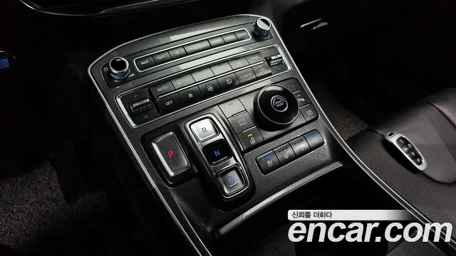 Hyundai Santa Fe Santa Fe (New) — Фото автомобиля 12