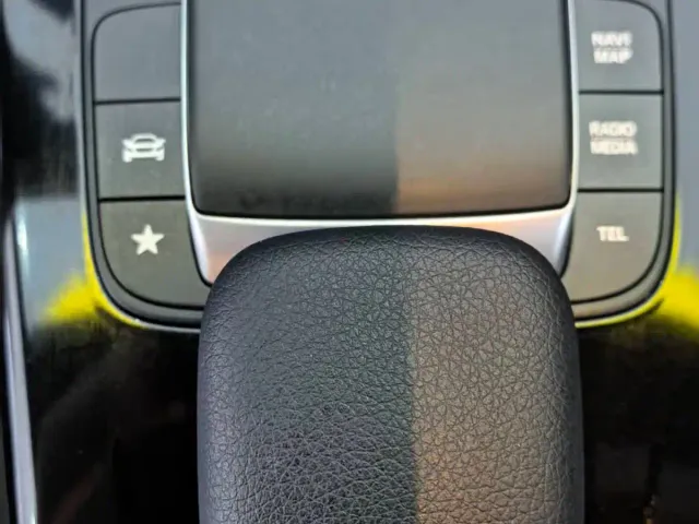 Mercedes-Benz A-Class — Фото автомобиля 21