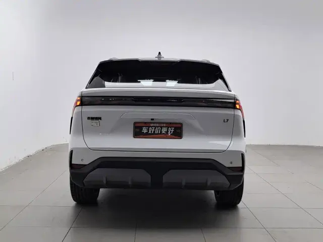 Geely Galaxy L7 — Фото автомобиля 4