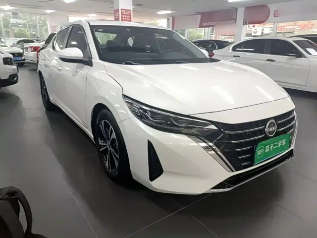Nissan Sylphy — Фото автомобиля 3