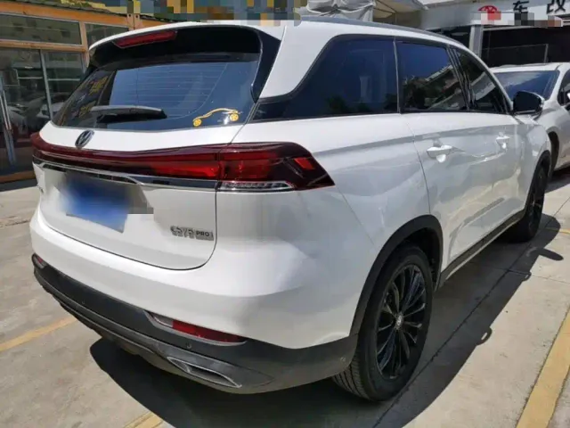 Changan CS75 — Фото автомобиля 4