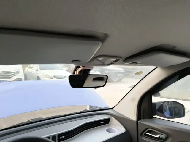 Wuling Hongguang Mini EV — Фото автомобиля 17