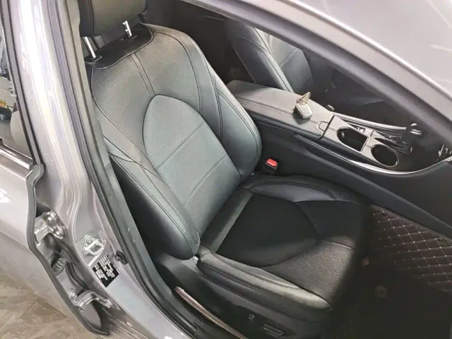Toyota Avalon — Фото автомобиля 24