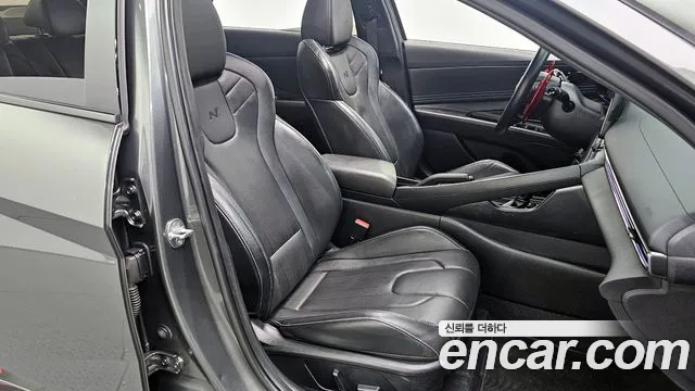 Hyundai AVANTE — Фото автомобиля 10