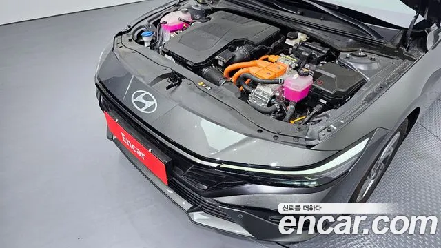 Hyundai AVANTE — Фото автомобиля 5