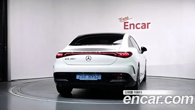 Mercedes-Benz EQE V295 — Фото автомобиля 4