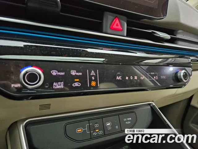 Kia Carnival 4th Gen — Фото автомобиля 16