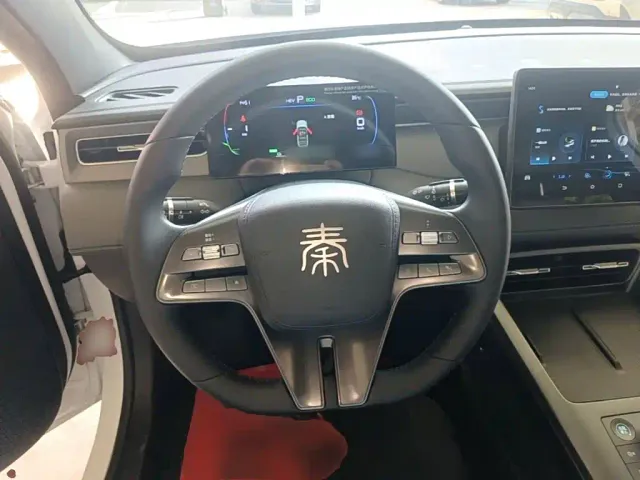BYD Qin PLUS — Фото автомобиля 10