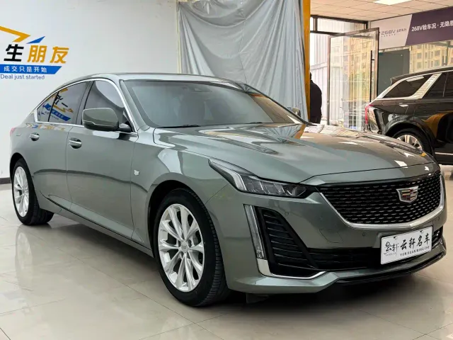 Cadillac CT5 — Фото автомобиля 7