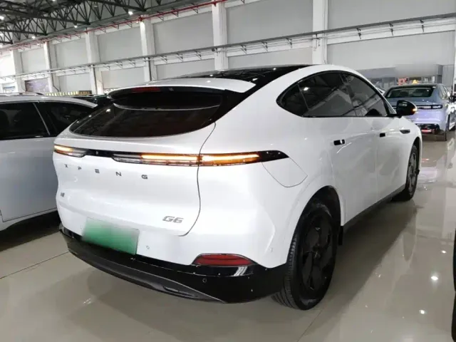 Xpeng G6 — Фото автомобиля 6