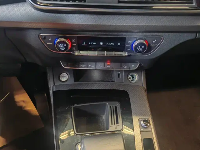 Audi Q5L Sportback — Фото автомобиля 6