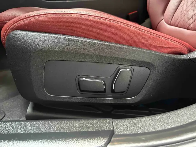 BMW 3 Series — Фото автомобиля 12