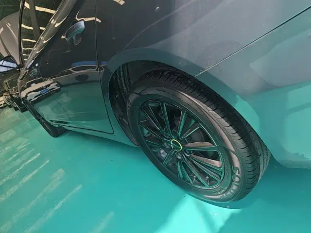 Roewe i5 — Фото автомобиля 21