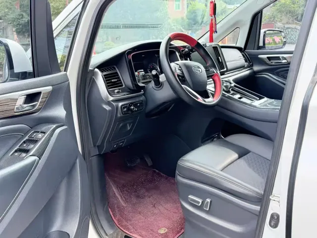 GAC Trumpchi M8 — Фото автомобиля 4