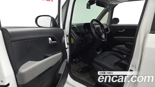 Kia RAY Новый Kia Ray Signature — Фото автомобиля 9