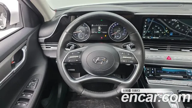 Hyundai Grandeur Новый Grandeur IG 3.0 LPi (Для проката) — Фото автомобиля 13
