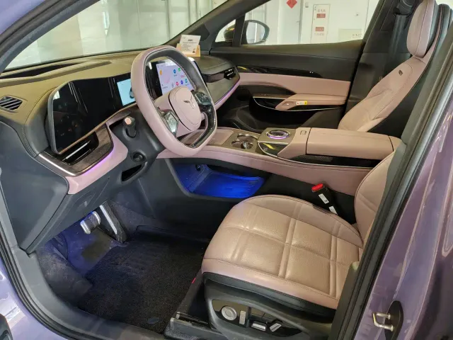 Hongqi Tian Gong 08 — Фото автомобиля 22